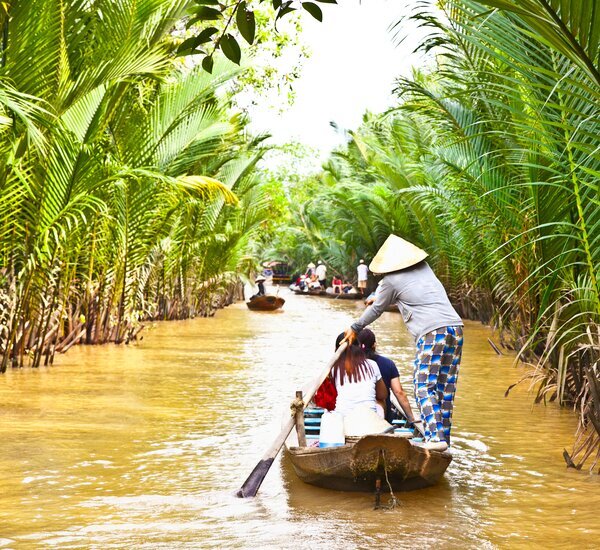 Best & Worst Times to Visit Vietnam 2026 (First-Timers' Guide)