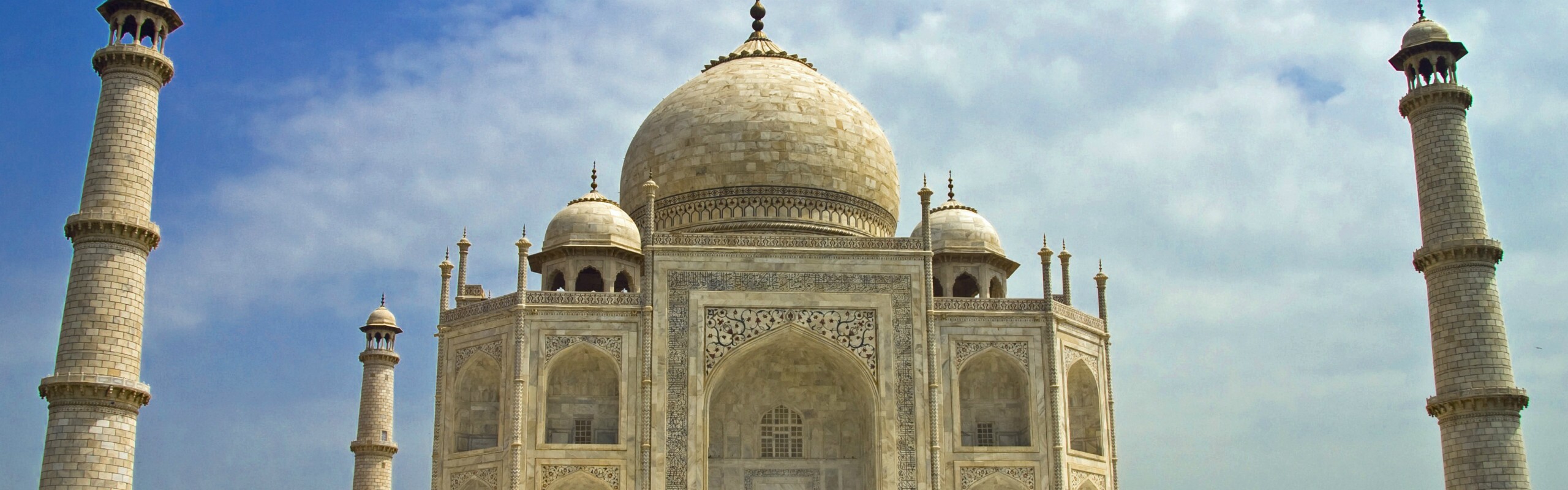 7 Places to Visit in Agra + 1-Day and 2-Day Trip Plans