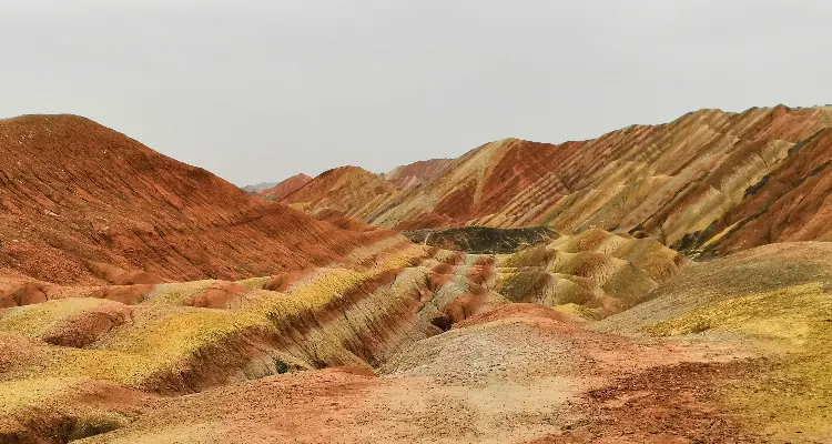 Qicai Danxia landforms
