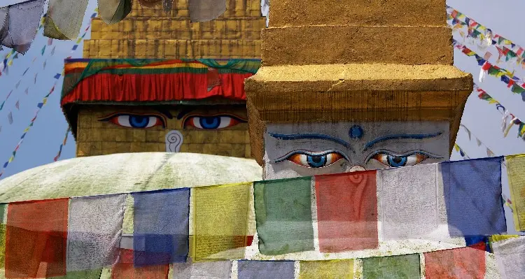 the eyes on the pagodas