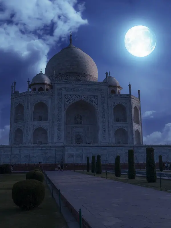 Taj Mahal and moon