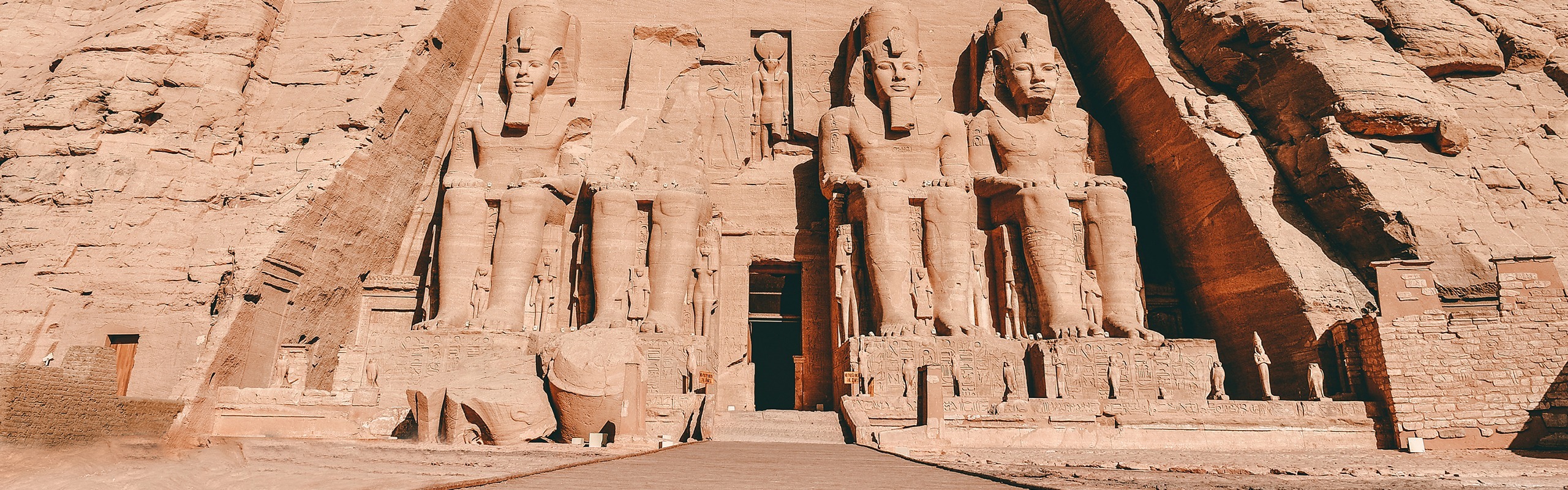 12-Day Luxury Egypt Tour with Abu Simbel 