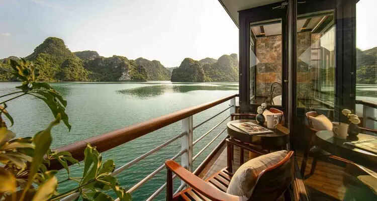 halong bay high-end cruise