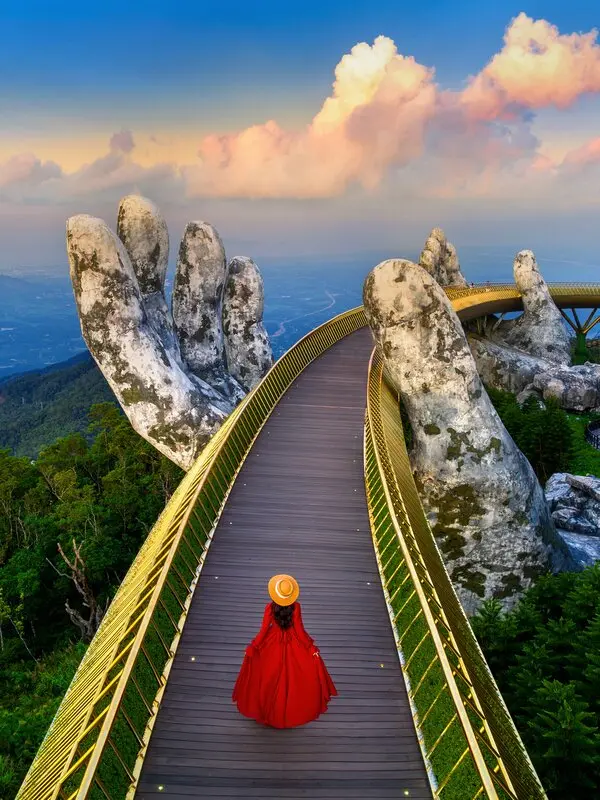 the golden bridge of banna hill